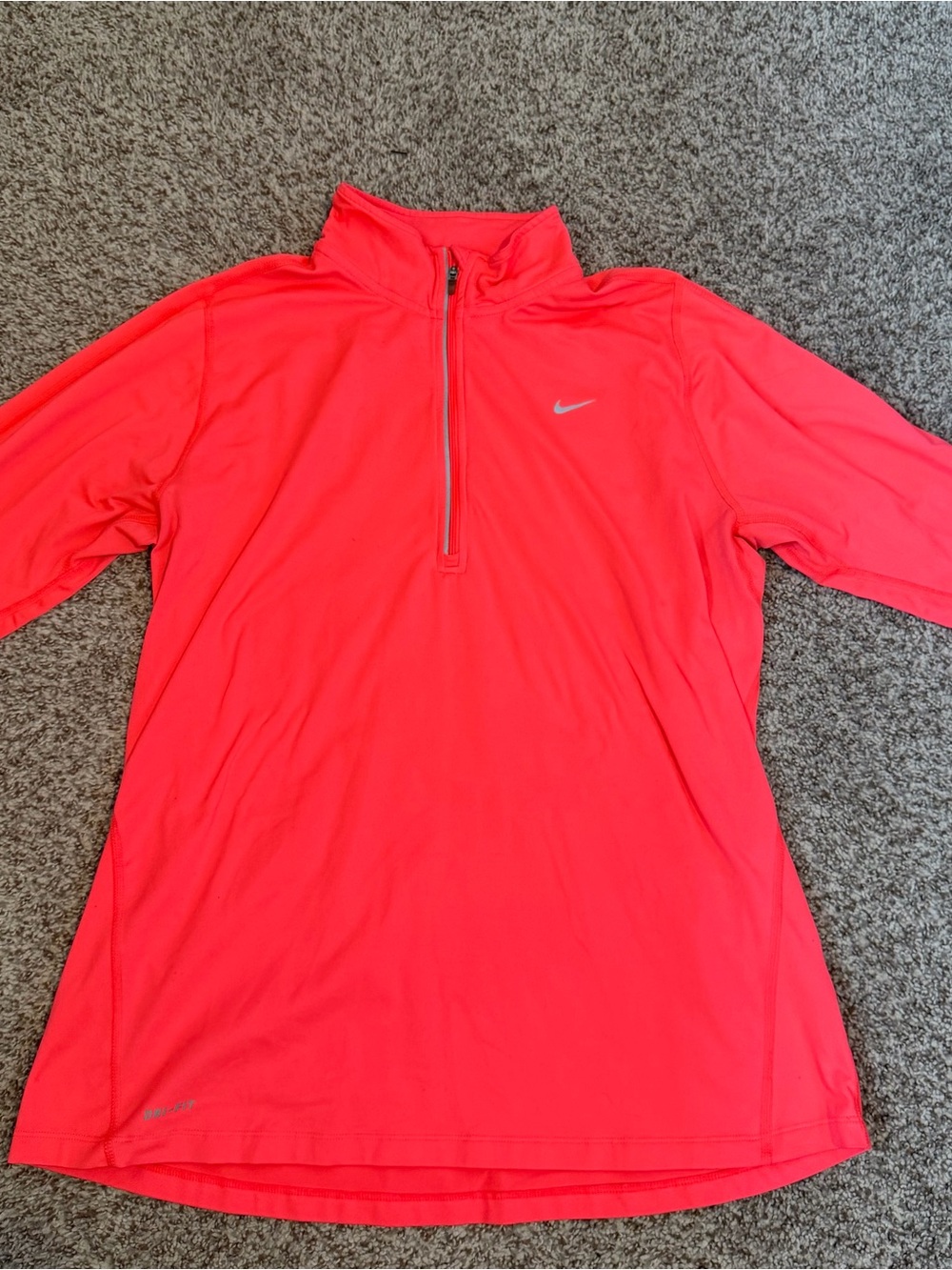 Nike Dri-FIT Element Women’s Coral Pink 1/4 Zip Long Sleeve Pullover L